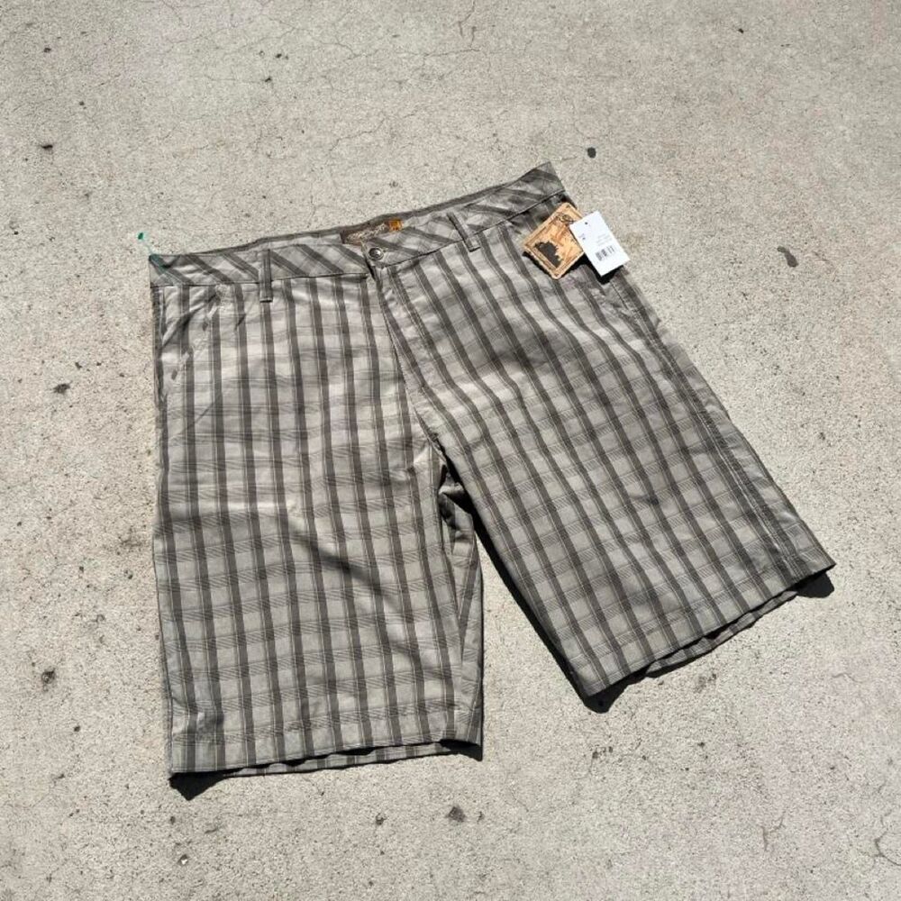 Vintage Retrofit Deadstock Streetwear Y2K Plaid Baggy Shorts
